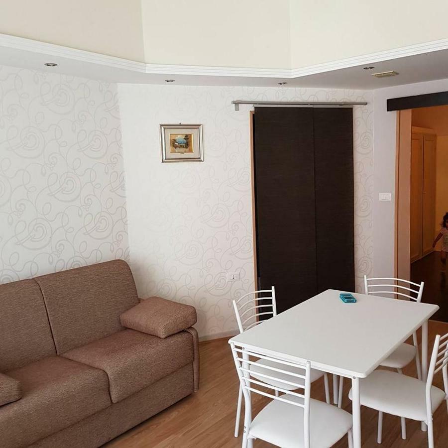 Casa Lorenzo Villa Pozzallo Dış mekan fotoğraf